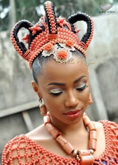 37d5dcd04697b91374426c9134a90e36--african-inspired-fashion-african-fashion-style.jpg