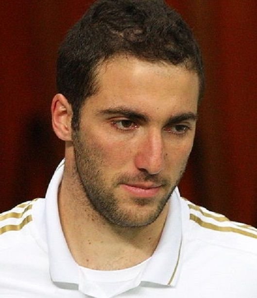 404px-Gonzalo_Higuaín_8609.jpg