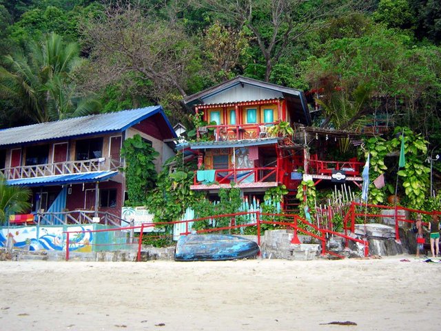 beach-houses-koh-chang.jpg