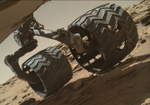 Curiosity-24-580x406.jpg