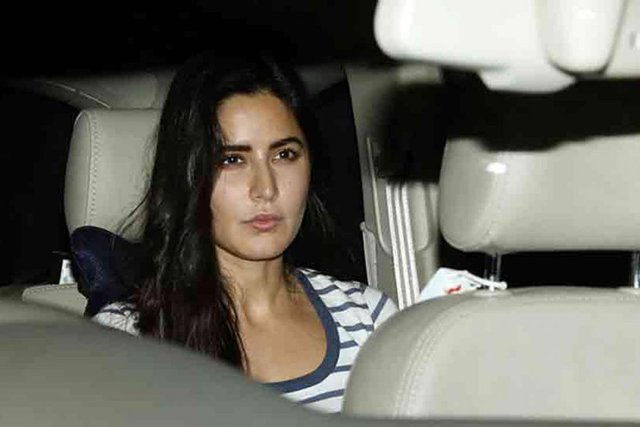 katrina-kaif-at-salman-house-1.jpg