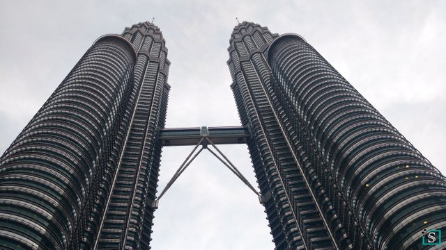 Petronas 02.jpg