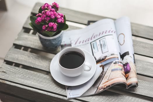 coffee-flower-reading-magazine.jpg