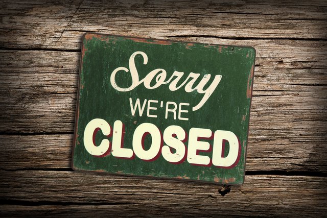 Closed-Sign.jpg