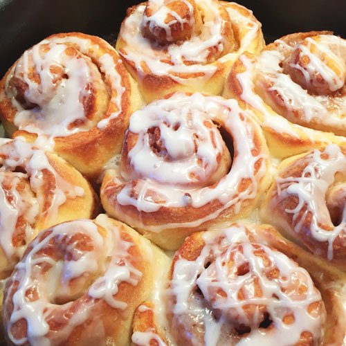 CinnamonRolls1-Web.jpg