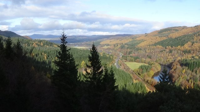 12 Hill vista with Beinn a'Ghlo.JPG