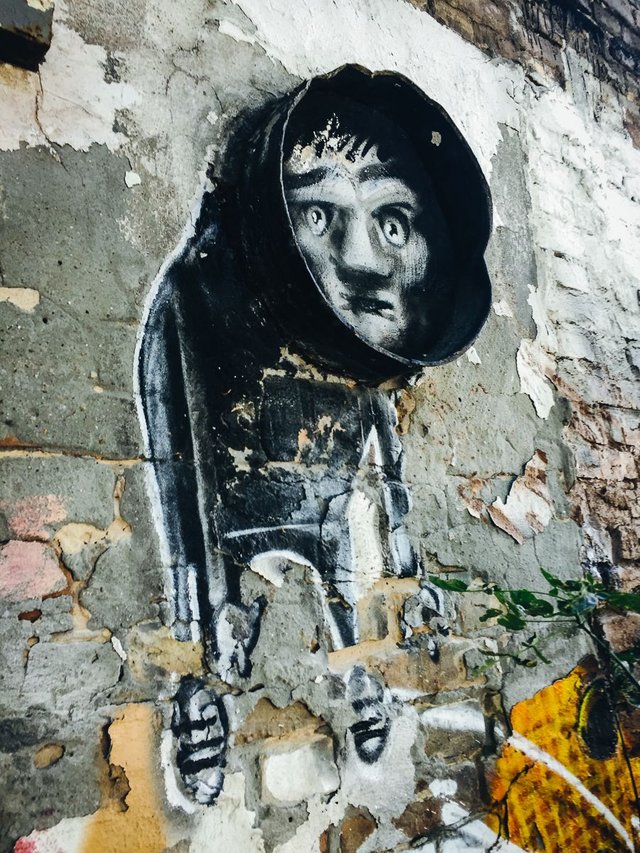 Berlin-Street-Art-and-Graffiti-26.jpg