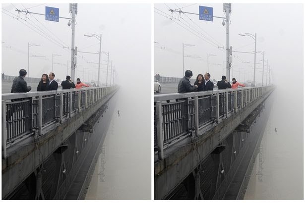 Sucide jump on the Wuhan Yangtze River Bridge.jpg