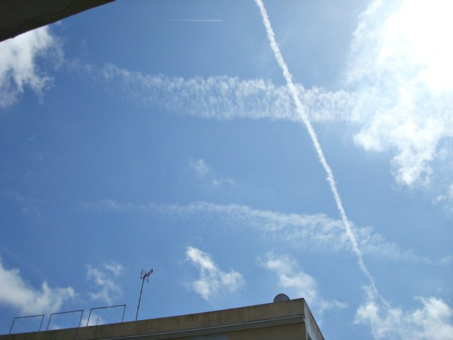 chemtrail c 3.JPG