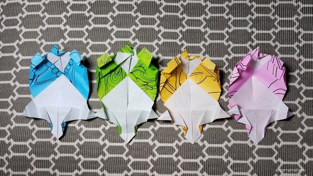 steemit-enternamehere-origami-paper-doodles-pink-yellow-green-blue-four-turtle-underside.jpg