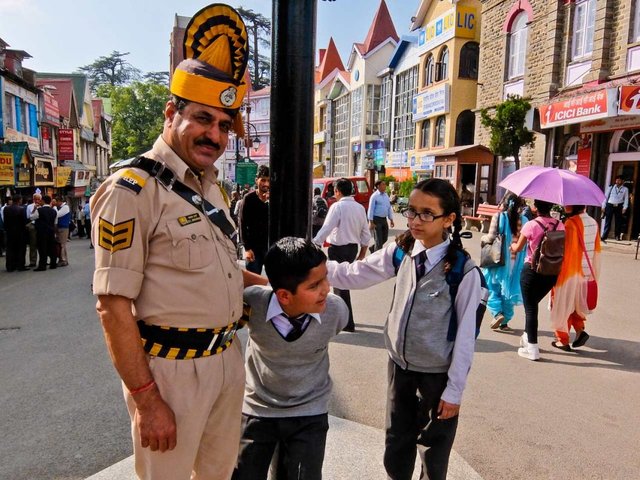 Shimla-Policeman-1068x801.jpg