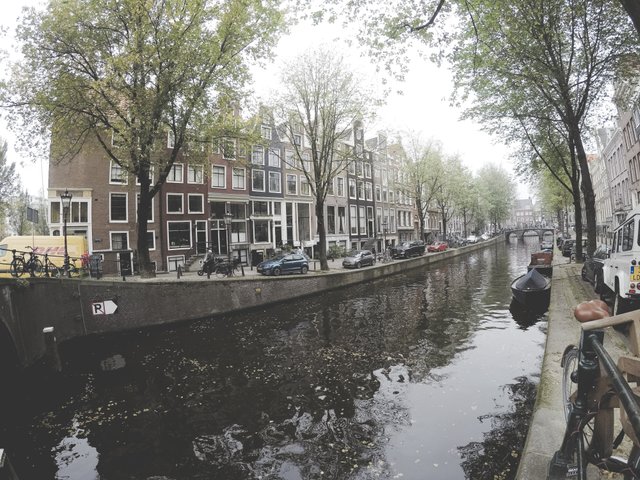 Amsterdam-200.jpg