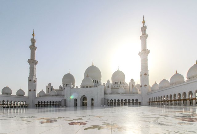 grand-mosque-sunset-inside.jpg