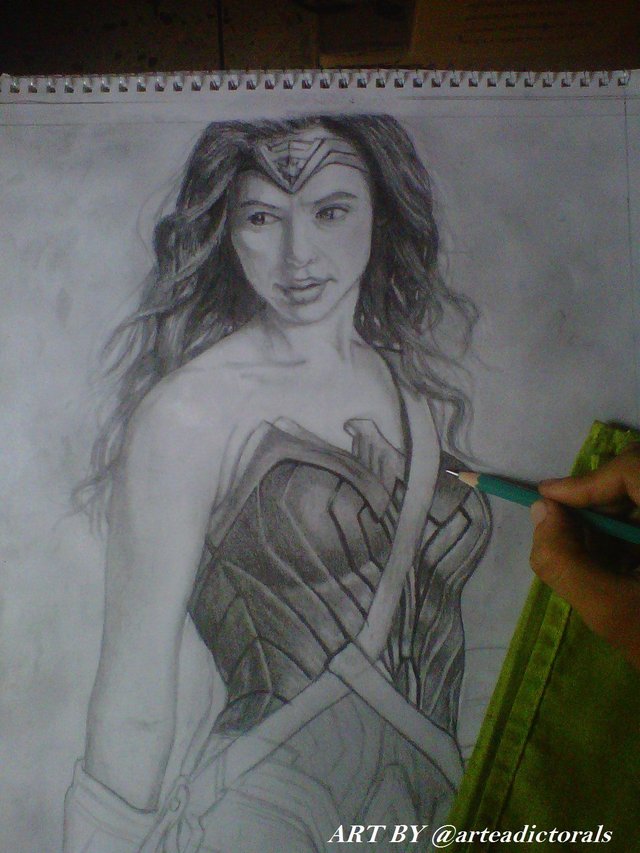 Mi dibujo de la Mujer Maravilla (Gal Gadot) — Steemit