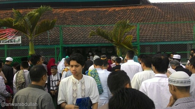 P_20170901_070855_wm.jpg