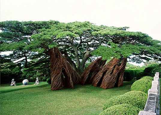 Arch2o-PatrickDoughert-Madeoflivingtrees-01.jpg