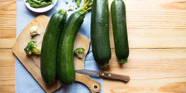 16 zucchini.jpg