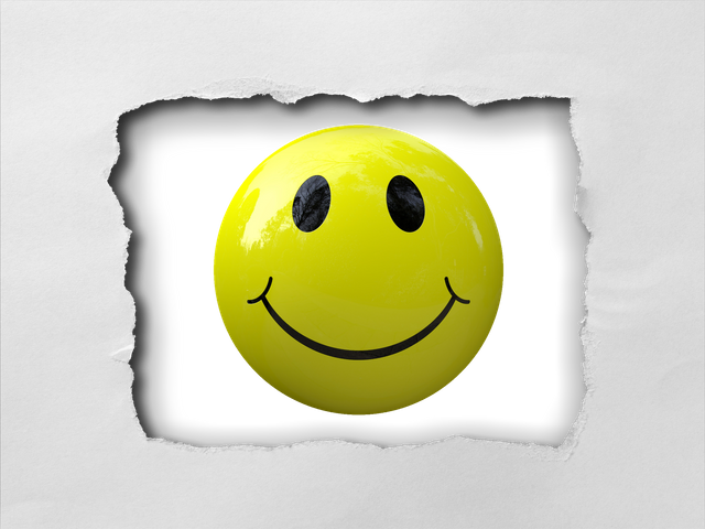 smiley-2055624_1920.png