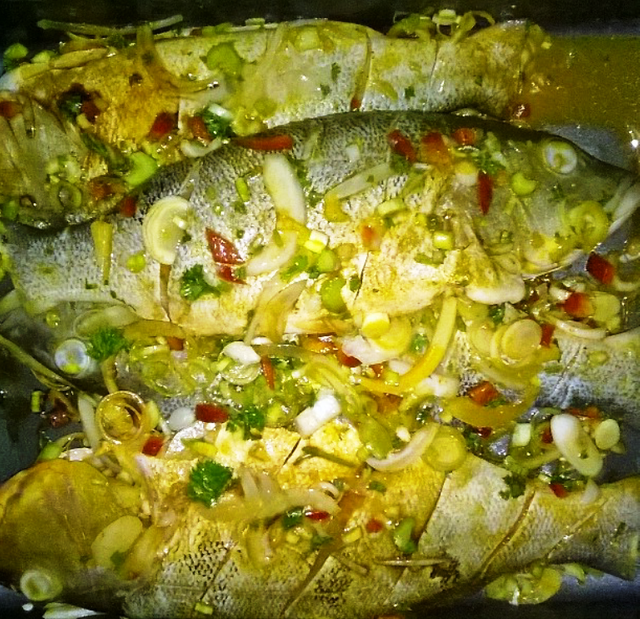 pavón adobado y relleno para el horno.png