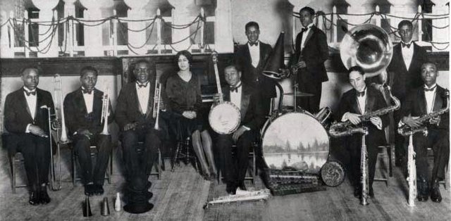 original_tuxedo_jazz_orchestra_crop.jpg