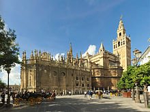Sevilla_Cathedral_-_Southeast.jpg