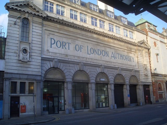 1280px-Port_of_London_Authority_building_on_Charterhouse_Street_1.jpg
