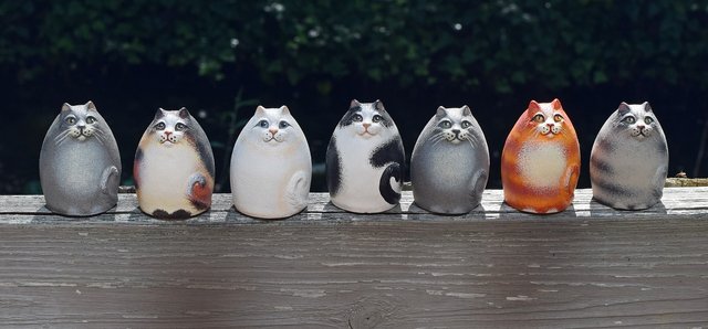 ceramic-cats-2759936_1280.jpg