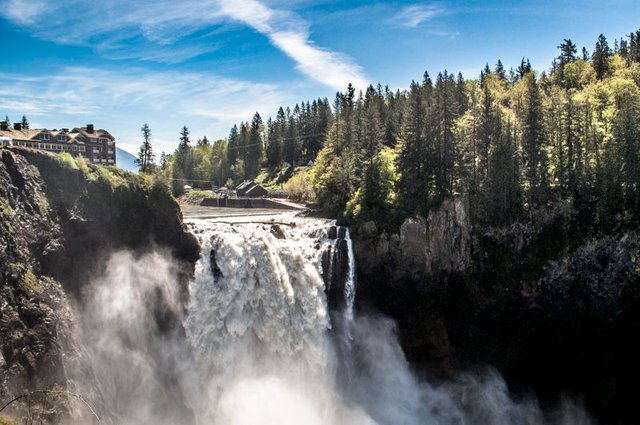 040517_1158_DSC_0109_Snoqualmie Falls.jpg