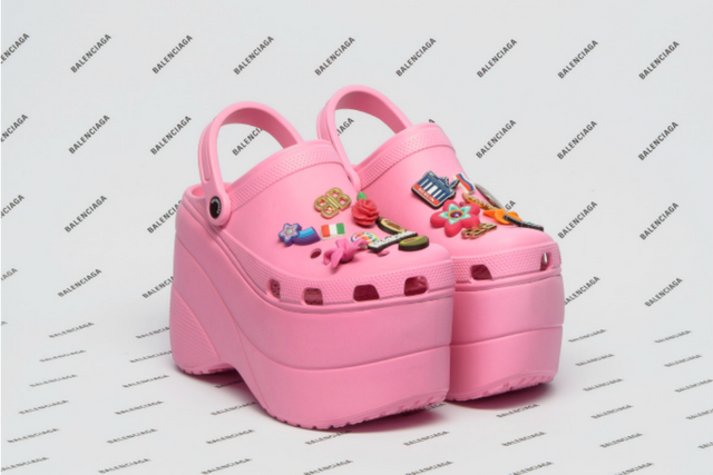 balenciaga-foam-shoes.png
