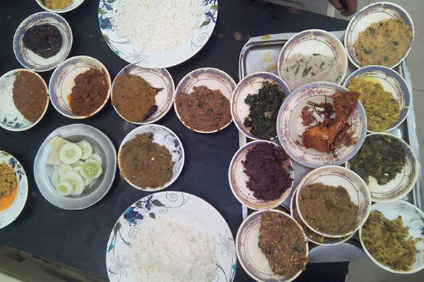 rice-vorta-vaji-daal-bangladeshi-food-600-o.jpg