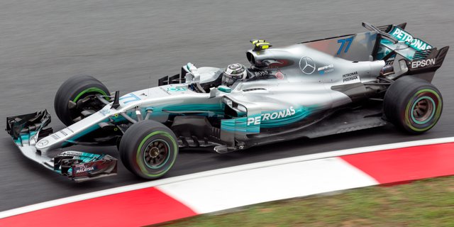 Valtteri_Bottas_2017_Malaysia_FP1.jpg