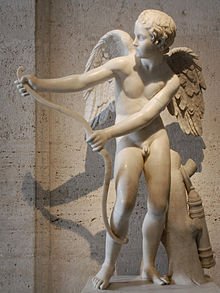 220px-Eros_bow_Musei_Capitolini_MC410.jpg