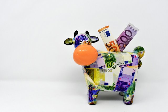 piggy-bank-3146690_1920.jpg