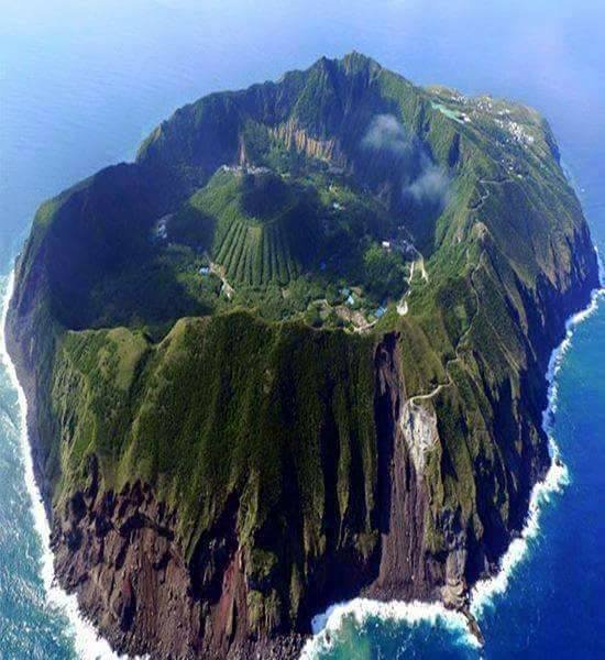 Aogashima - Japan..jpg