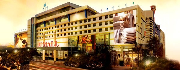 4 - JJ Mall.jpg