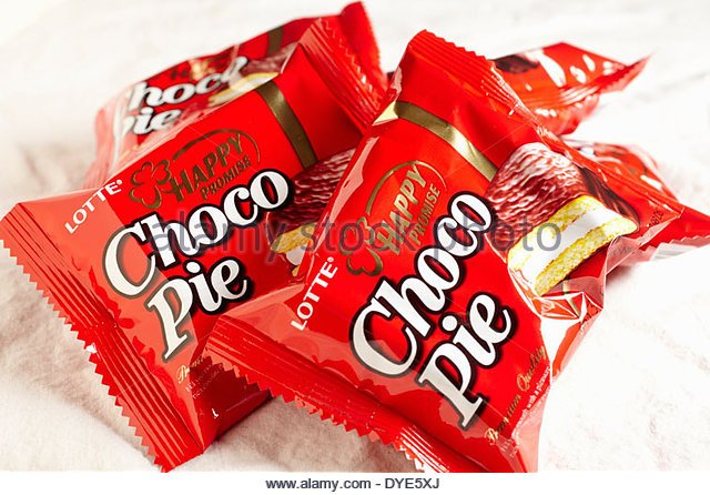 choco-pie-in-package-a-favorite-south-korean-snack-and-contraband-dye5xj.jpg