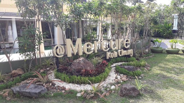 Mercure Koh Chang Hideaway Hotel