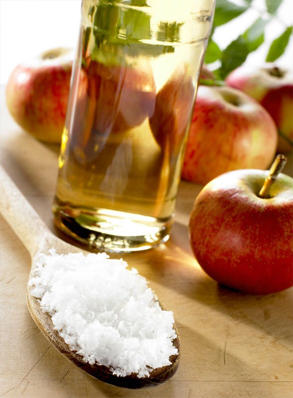 Apple-cider-vinegar-weight-loss-900787.jpg