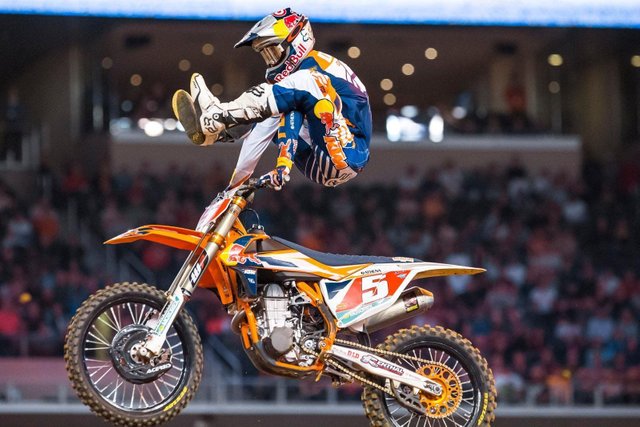 dungey-racing-heelclicker-ktm-dallas-supercross-2015.jpg.jpg