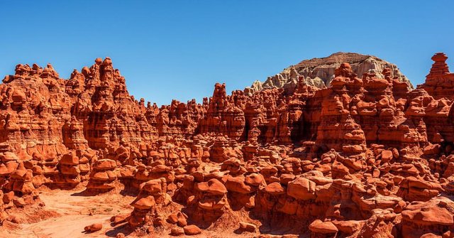 goblin valley 2.jpg