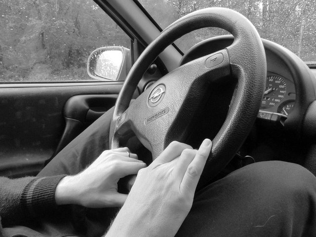 car-1372181_960_720.jpg