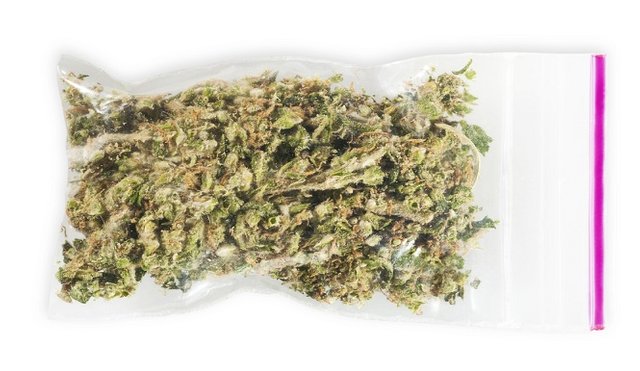 bag-of-marijuana.jpg