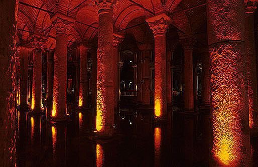 Turkey - Istanbul - The Basilica Cistern II.jpg