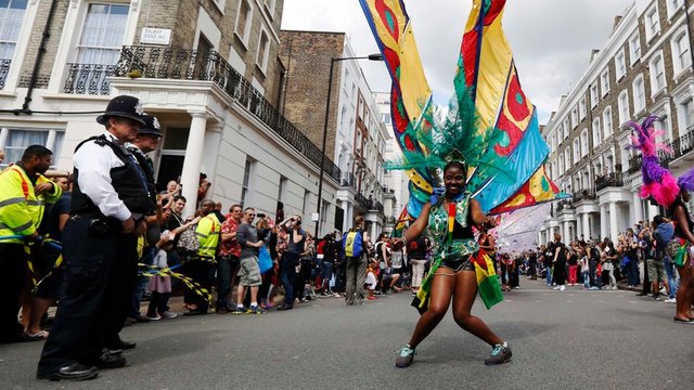 Notting-Hill-Carnival4.jpg