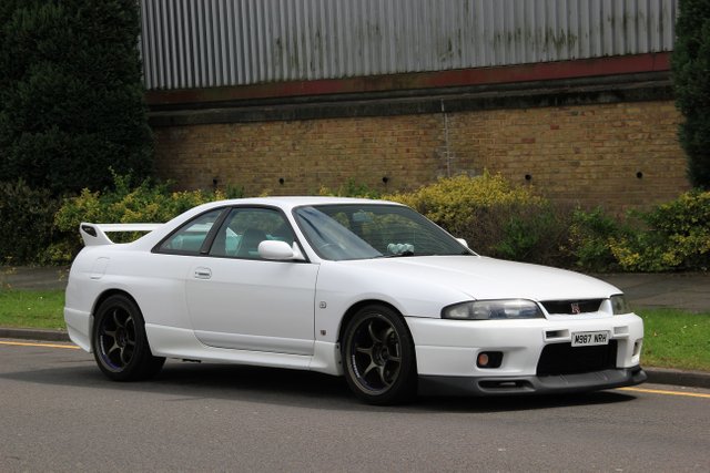 r33 front.JPG