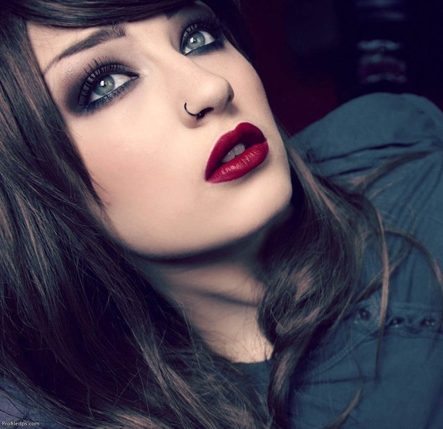 4003192-profile-pic-for-girls.jpg