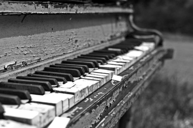 Piano Picture by Ron LiBrand