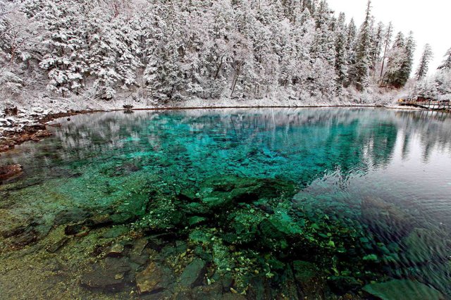 jiuzhaigou-valley 3.jpg