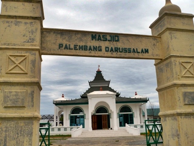 mesjid-palembang-lhoknga.JPG