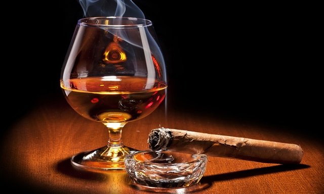 Whiskey & Cigar.jpg